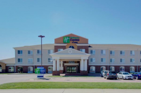 Holiday Inn Express & Suites Le Mars, an IHG Hotel